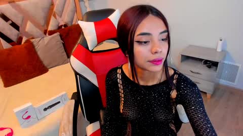 tiffany_sander online show from 29, 1, 2025