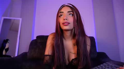 tiffany_sander online show from 4, 10, 2025