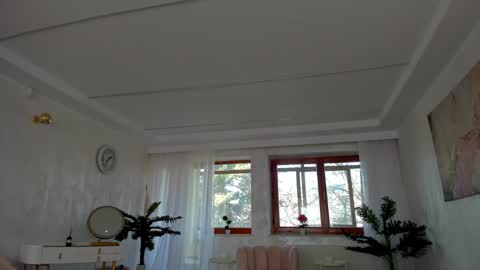 Tiffany Houston online show from 19, 1, 2025