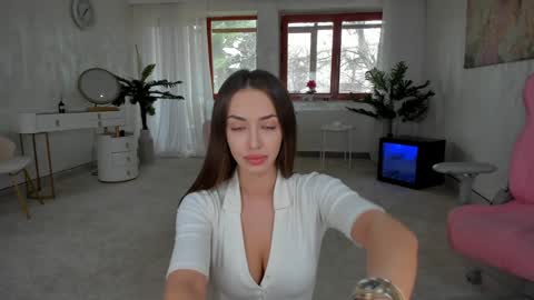 Tiffany Houston online show from 31, 1, 2025