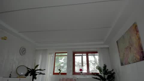 Tiffany Houston online show from 1, 3, 2025