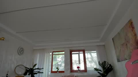 Tiffany Houston online show from 11, 3, 2025