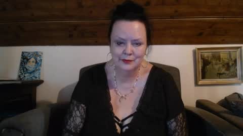 TiffanyMature online show from 11, 5, 2026