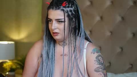  Tiffany  online show from 13, 10, 2025