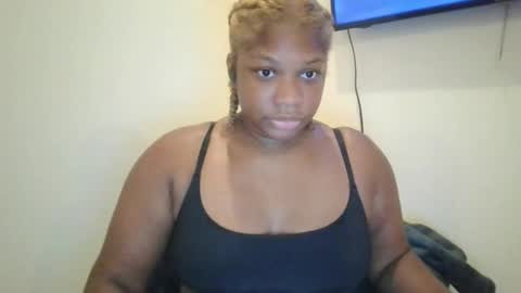 Snapshot of tiffanyward96 chatting on 24, 9, 2025 Tiffany online show from 24, 9, 2025