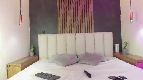 Tiffany  online show from 6, 3, 2025