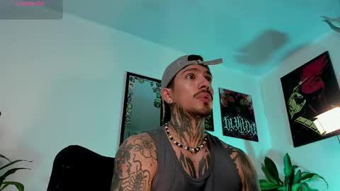 Snapshot of tigerstripes_ chatting on 13, 5, 2026 Chris online show from 13, 5, 2026