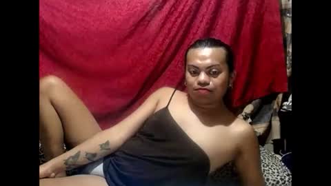 Snapshot of tight_christine chatting on 6, 1, 2025 tight_christine online show from 6, 1, 2025