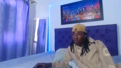 Snapshot of tight_ebony chatting on 4, 2, 2025 Ashley online show from 4, 2, 2025