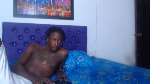 Snapshot of tight_ebony chatting on 21, 2, 2025 Ashley online show from 21, 2, 2025