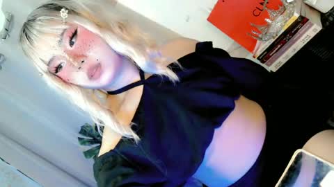 tight_elliana online show from 2, 7, 2026