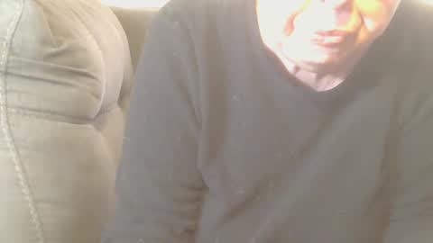 Snapshot of tight_kitty55 chatting on 4, 12, 2024 tight Kitty55 online show from 4, 12, 2024