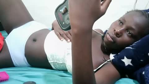 Snapshot of tight_pussie chatting on 11, 7, 2026 tight_pussie online show from 11, 7, 2026