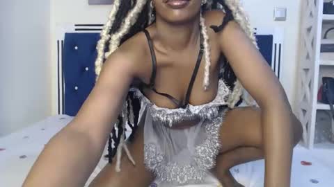 Snapshot of tilly_ebony chatting on 20, 10, 2025 Tilly online show from 20, 10, 2025