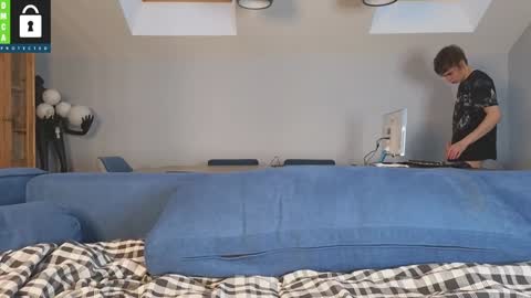 Tim online show from 4, 1, 2025