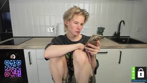 Snapshot of tim_milll chatting on 7, 8, 2026 Tim online show from 7, 8, 2026