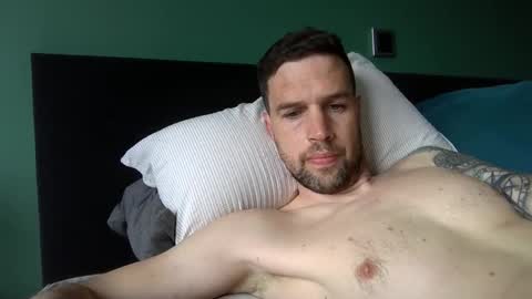 Help me have some fun online show from 16, 4, 2026