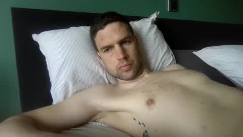 Help me have some fun online show from 19, 4, 2026