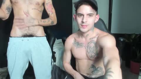 Snapshot of timothy_eliot chatting on 19, 2, 2025 wanna play bareback uncut colombian couple new twink bbk online show from 19, 2, 2025