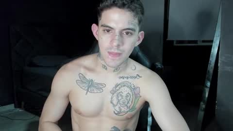 Snapshot of timothy_eliot chatting on 23, 9, 2025 wanna play bareback uncut colombian couple new twink bbk online show from 23, 9, 2025