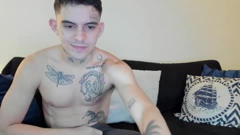 Snapshot of timothy_eliot chatting on 4, 10, 2025 wanna play bareback uncut colombian couple new twink bbk online show from 4, 10, 2025