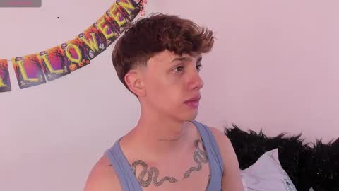 Timothy 21 years old online show from 30, 10, 2025