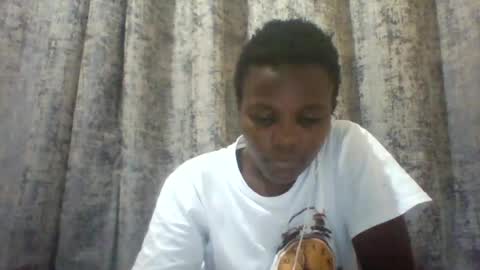 Snapshot of tina2030_1 chatting on 23, 6, 2026 tee online show from 23, 6, 2026