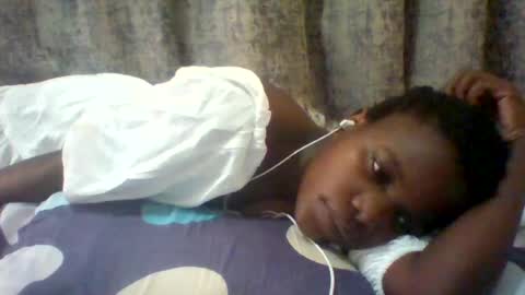 Snapshot of tina2030_1 chatting on 13, 7, 2026 tee online show from 13, 7, 2026