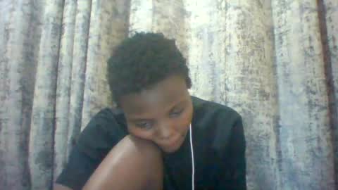 Snapshot of tina2030_1 chatting on 28, 7, 2026 tee online show from 28, 7, 2026