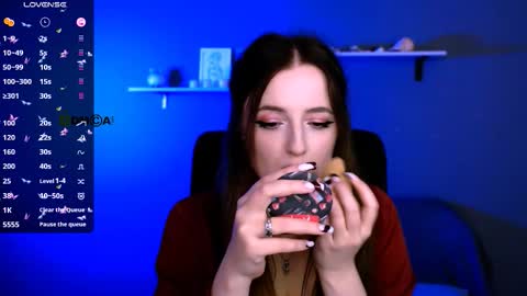 tina_blade_ online show from 21, 11, 2025