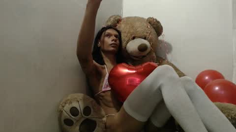 Snapshot of tinaa_williams chatting on 14, 2, 2025 tinaa_williams online show from 14, 2, 2025