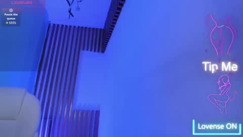 Tina  online show from 14, 12, 2025