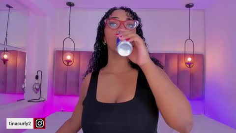 Tina online show from 28, 9, 2025