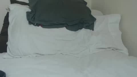 Snapshot of tinaxxxpetite chatting on 2, 10, 2025 Tina online show from 2, 10, 2025