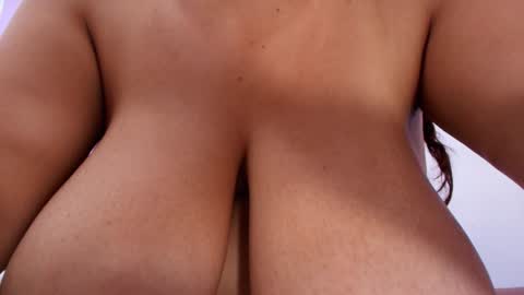 Snapshot of tinkerbell_1 chatting on 3, 1, 2025 tinkerbell online show from 3, 1, 2025