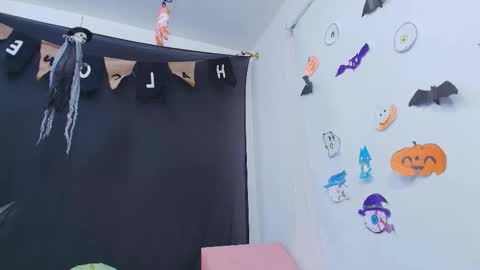 tinkerbell online show from 11, 10, 2025