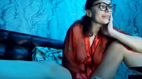 Snapshot of tinna07 chatting on 6, 6, 2026 tinna07 online show from 6, 6, 2026