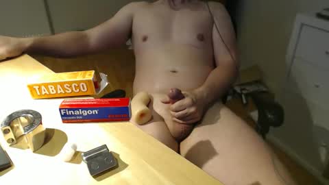 Snapshot of tiny_cock_pig chatting on 30, 10, 2025 Luke online show from 30, 10, 2025