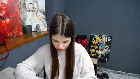 Gloria online show from 1, 12, 2025