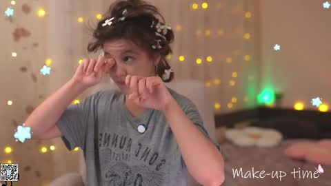 Snapshot of tiny_miracle chatting on 19, 2, 2025 Lyssa online show from 19, 2, 2025