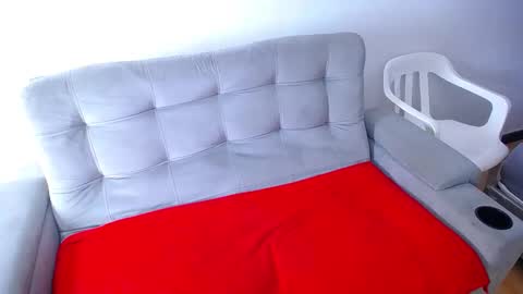 tiny_whore18 online show from 3, 3, 2026