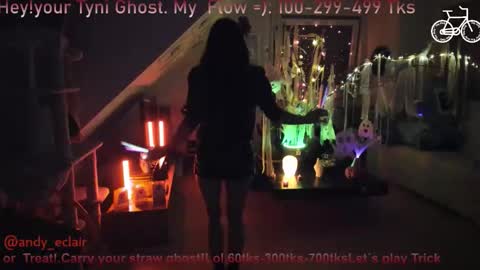 Tiny online show from 28, 10, 2025