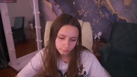 Snapshot of tinynataliee chatting on 1, 5, 2026 tinynataliee online show from 1, 5, 2026