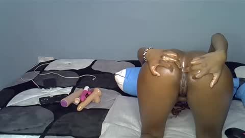 tinynila online show from 12, 3, 2025