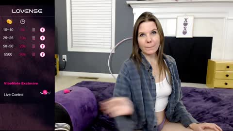 V - Read the bio please thanks. online show from 5, 2, 2025