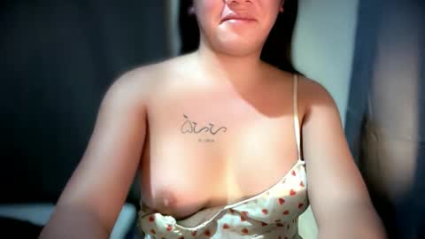 Snapshot of tipmebabex chatting on 19, 5, 2026 tipmebabex online show from 19, 5, 2026