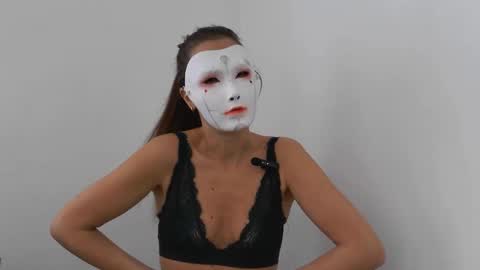 Tinks online show from 24, 10, 2025