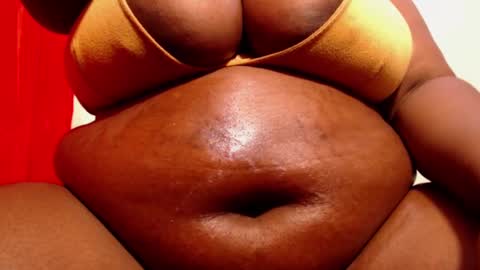 Snapshot of tisha_brown1 chatting on 14, 12, 2024 Tisha online show from 14, 12, 2024