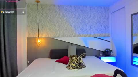 Tisha online show from 26, 9, 2025