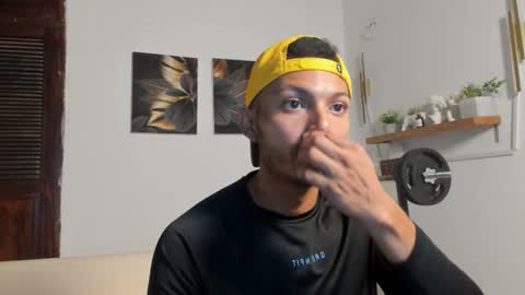 Snapshot of titobell10 chatting on 1, 4, 2026 titobell10 online show from 1, 4, 2026